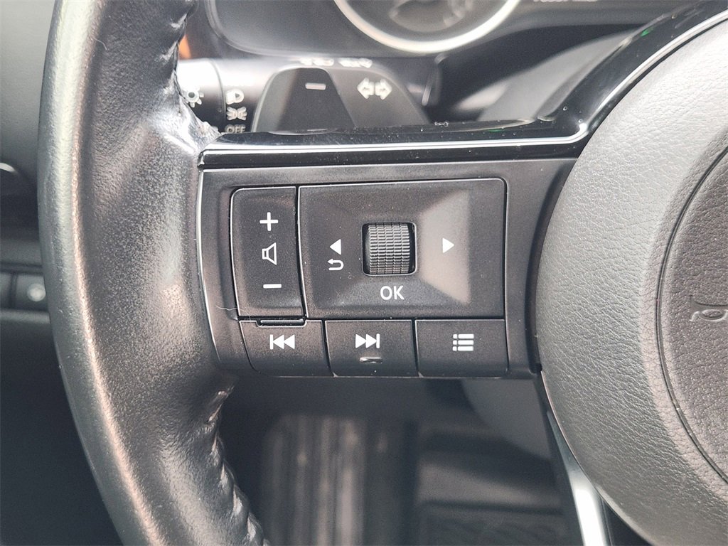 Used 2022 Nissan Pathfinder SV w/ Cargo Package image 24