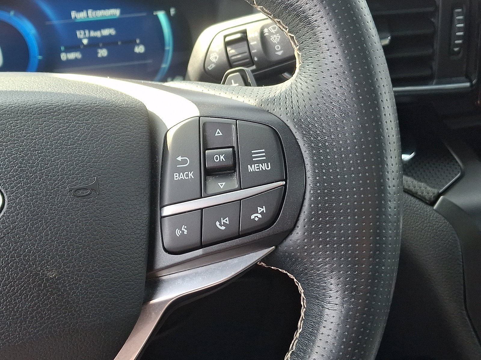 Used 2020 Ford Explorer ST AWD/4WD image 25