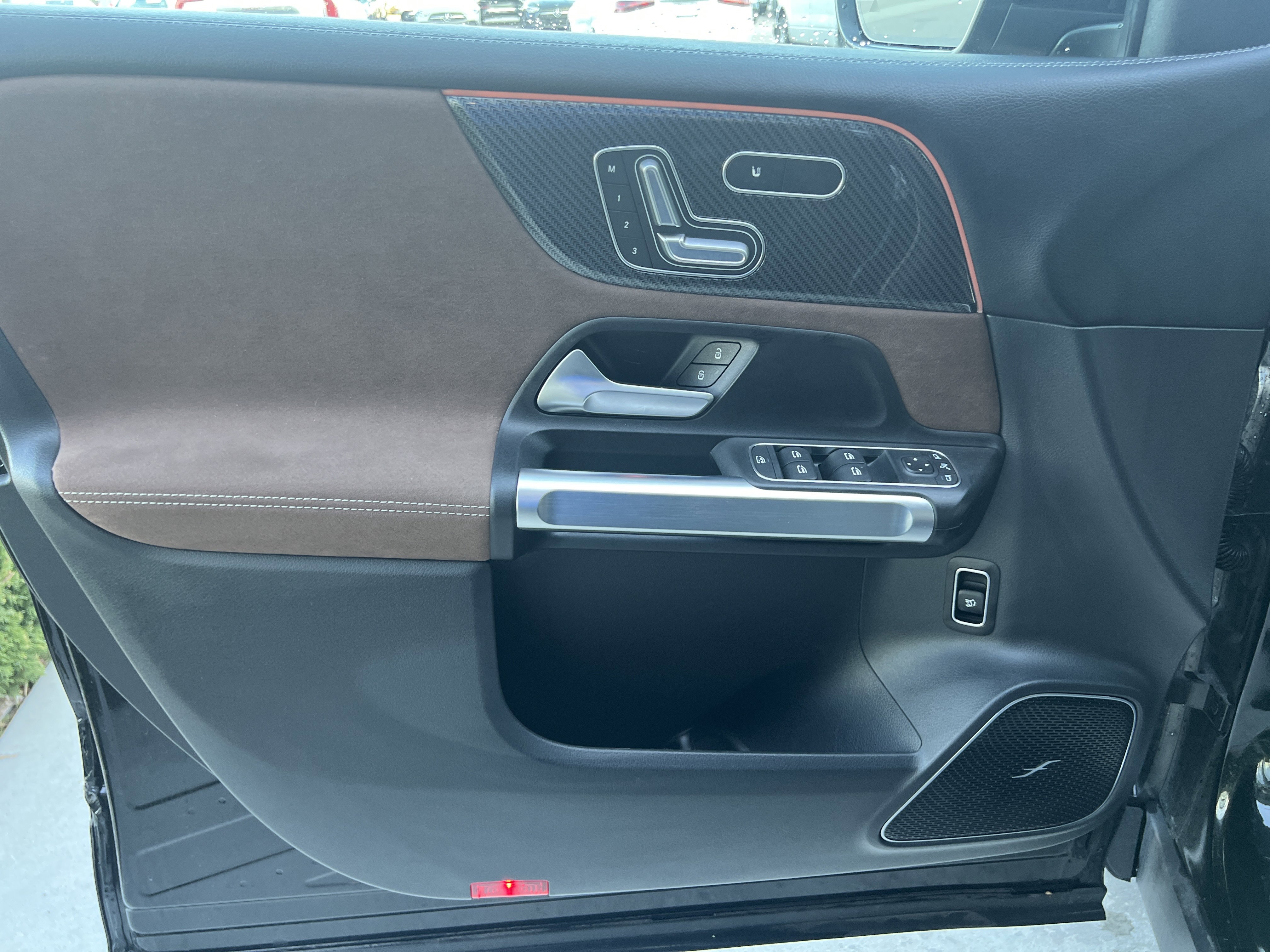 Certified 2025 Mercedes-Benz GLB 35 AMG 4MATIC image 14