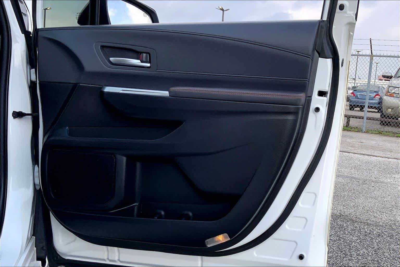 Used 2023 Toyota Sienna XSE w/ XSE Plus Package FWD image 22