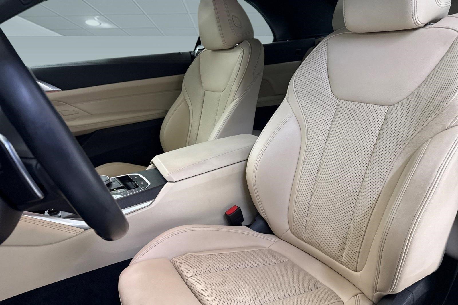 Certified 2023 BMW 430i Convertible w/ M Sport Package image 21