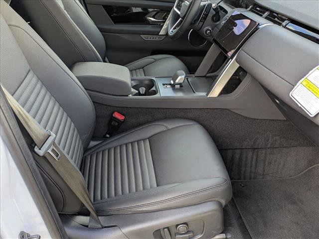 Used 2025 Land Rover Discovery Sport S AWD/4WD image 17