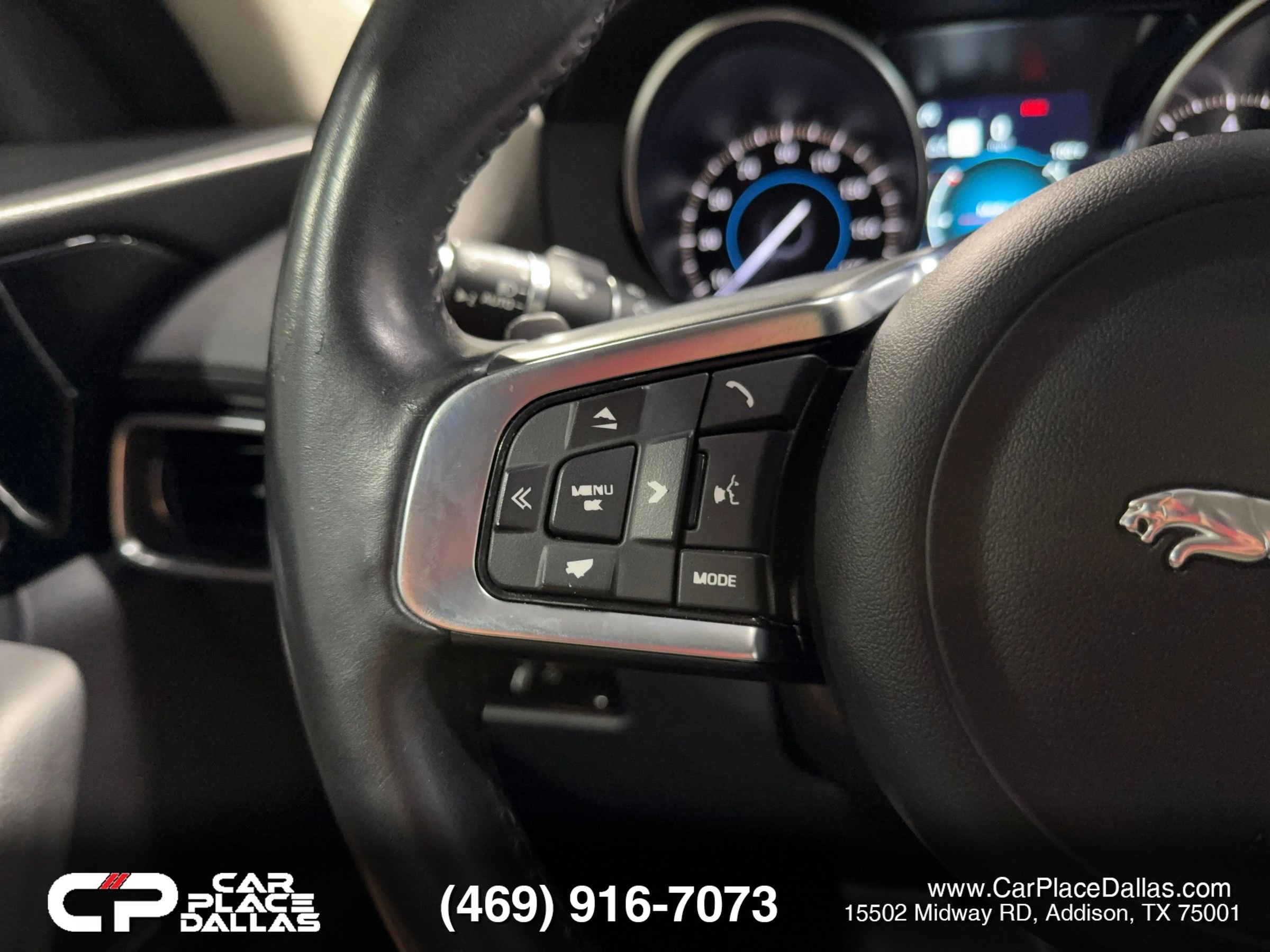 Used 2020 Jaguar F-PACE Prestige image 33