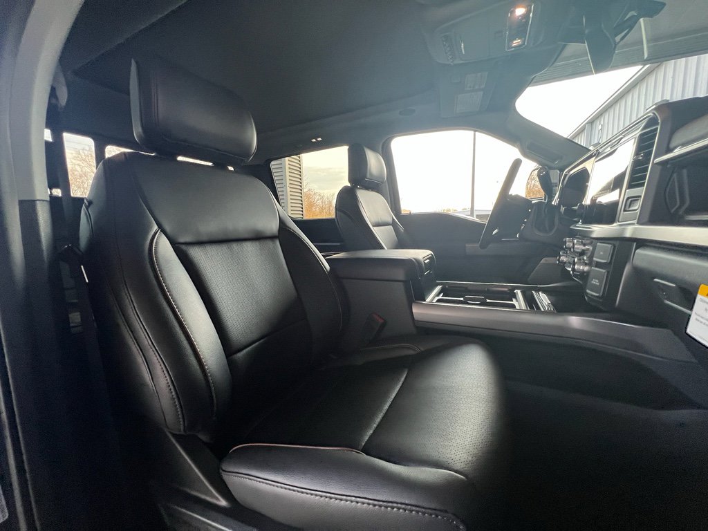 New 2026 Ford F350 Lariat w/ Lariat Ultimate Package image 15