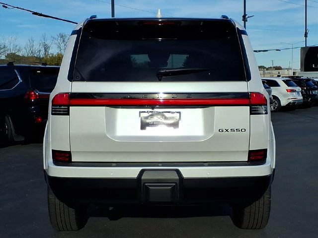 New 2026 Lexus GX 550 w/ Cold Area Package AWD/4WD image 7