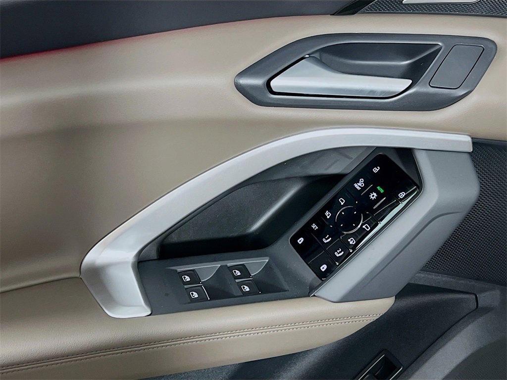 New 2025 Audi Q5 Premium Plus image 18