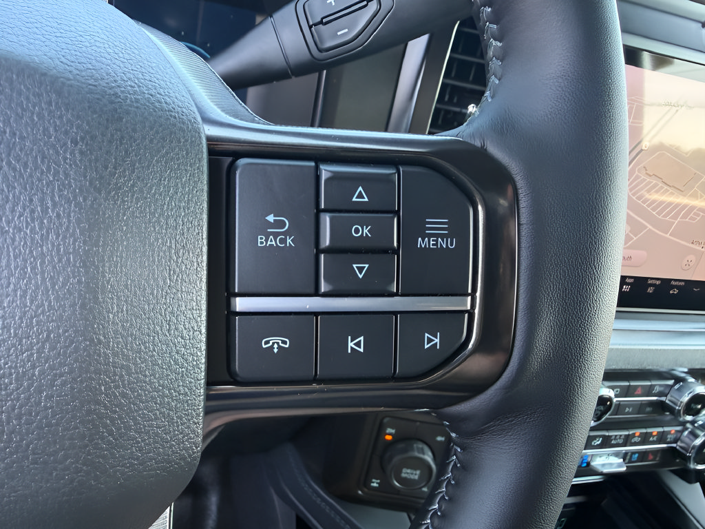 New 2026 Ford F350 Platinum w/ FX4 Off-Road Package AWD/4WD image 22