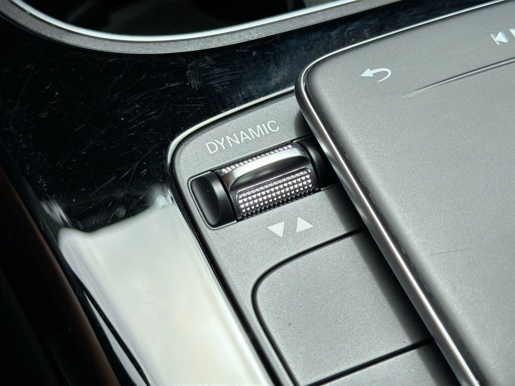 Used 2023 Mercedes-Benz CLA 250 image 18