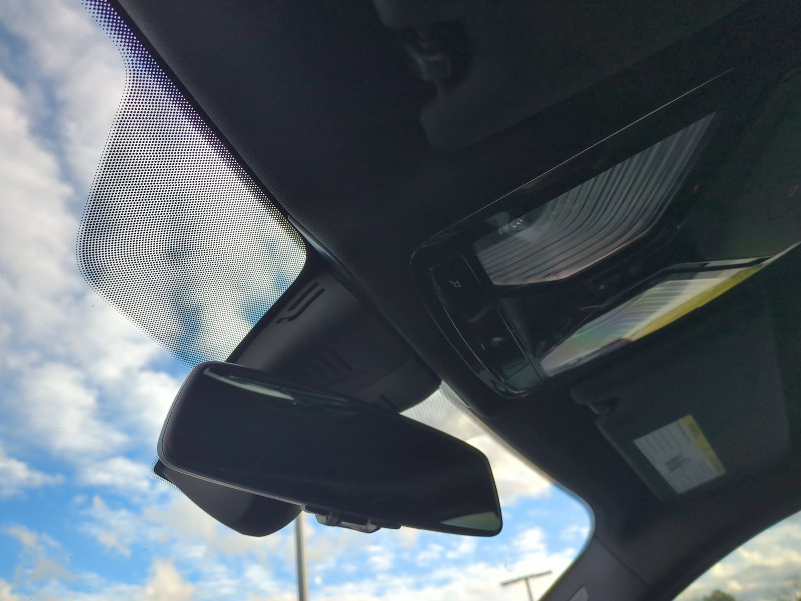 Certified 2023 BMW 330i Sedan w/ M Sport Package image 24