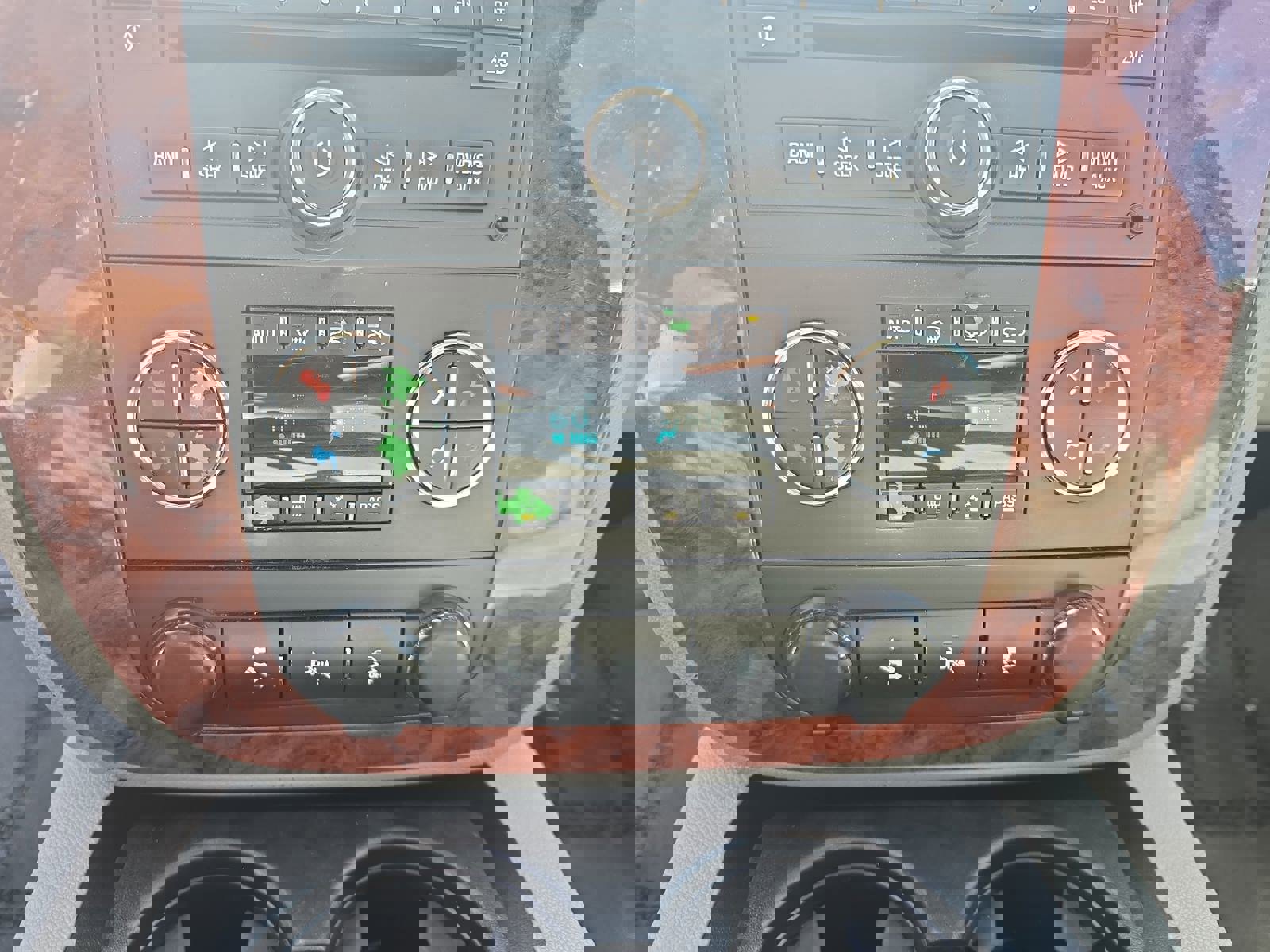 Used 2013 Chevrolet Avalanche LT w/ All-Star Edition image 23