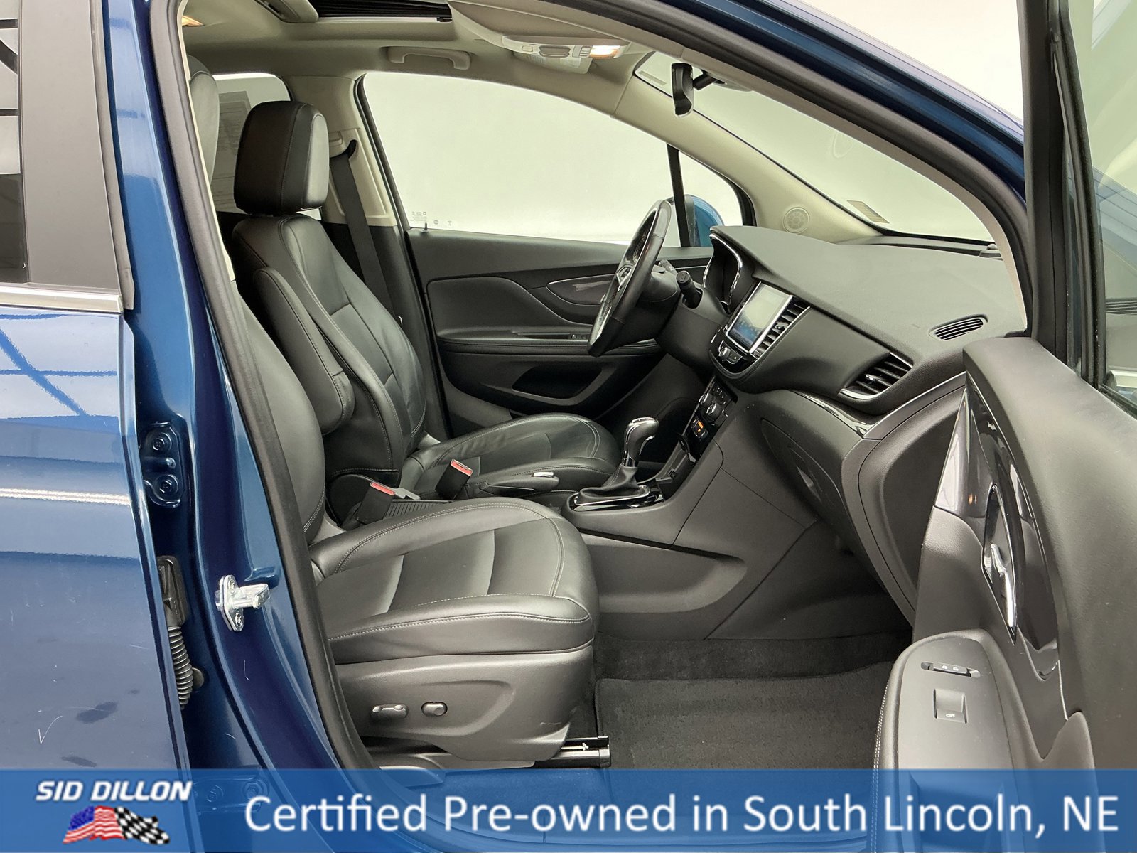 Used 2019 Buick Encore Essence w/ Experience Buick Package image 25