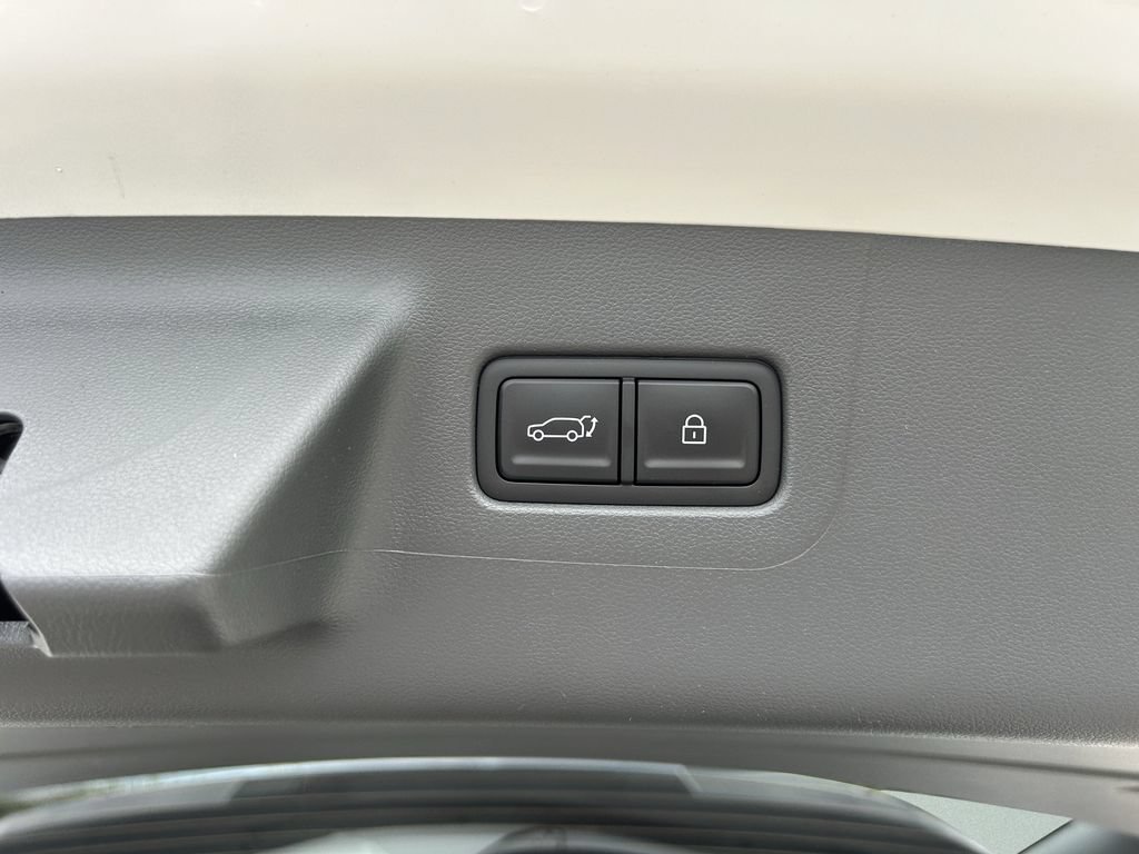 New 2027 Hyundai Santa Fe SE FWD image 17