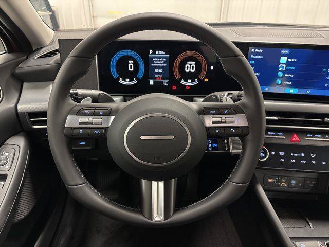 Used 2025 Hyundai Sonata SEL FWD image 11