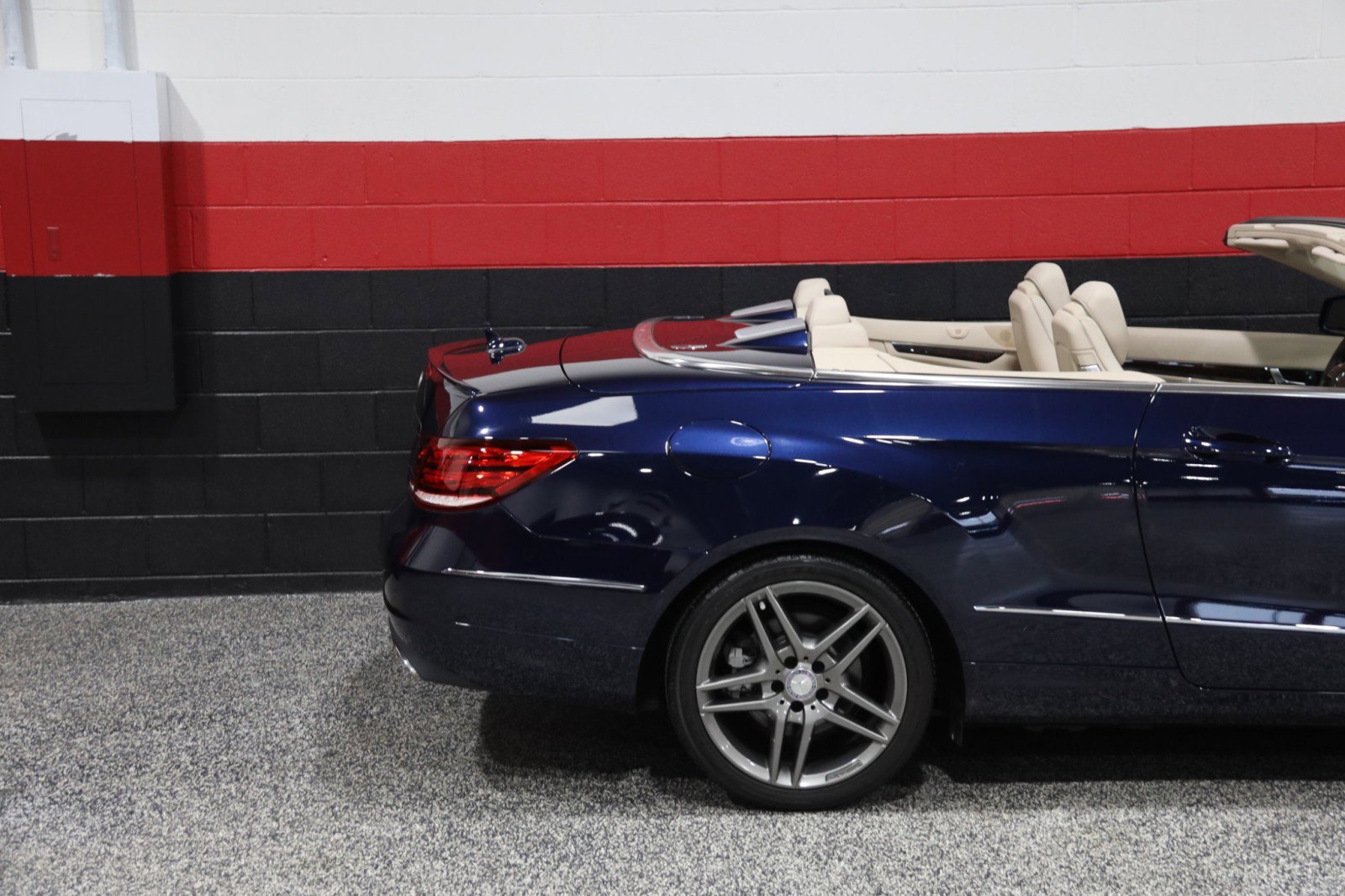 Used 2015 Mercedes-Benz E 400 Cabriolet w/ Premium 1 Package image 5