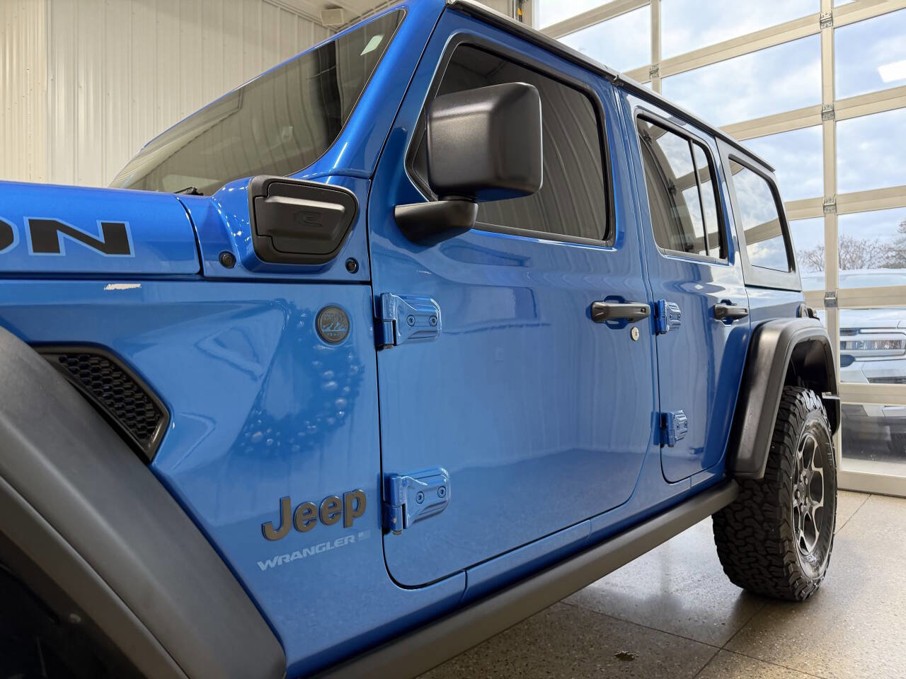 Used 2022 Jeep Wrangler Unlimited Rubicon 4xe w/ Cold Weather Group AWD/4WD image 52