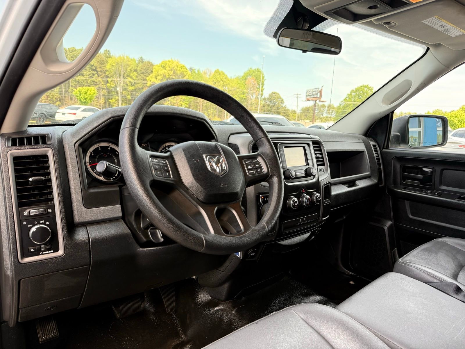 Used 2017 RAM 1500 Tradesman image 19