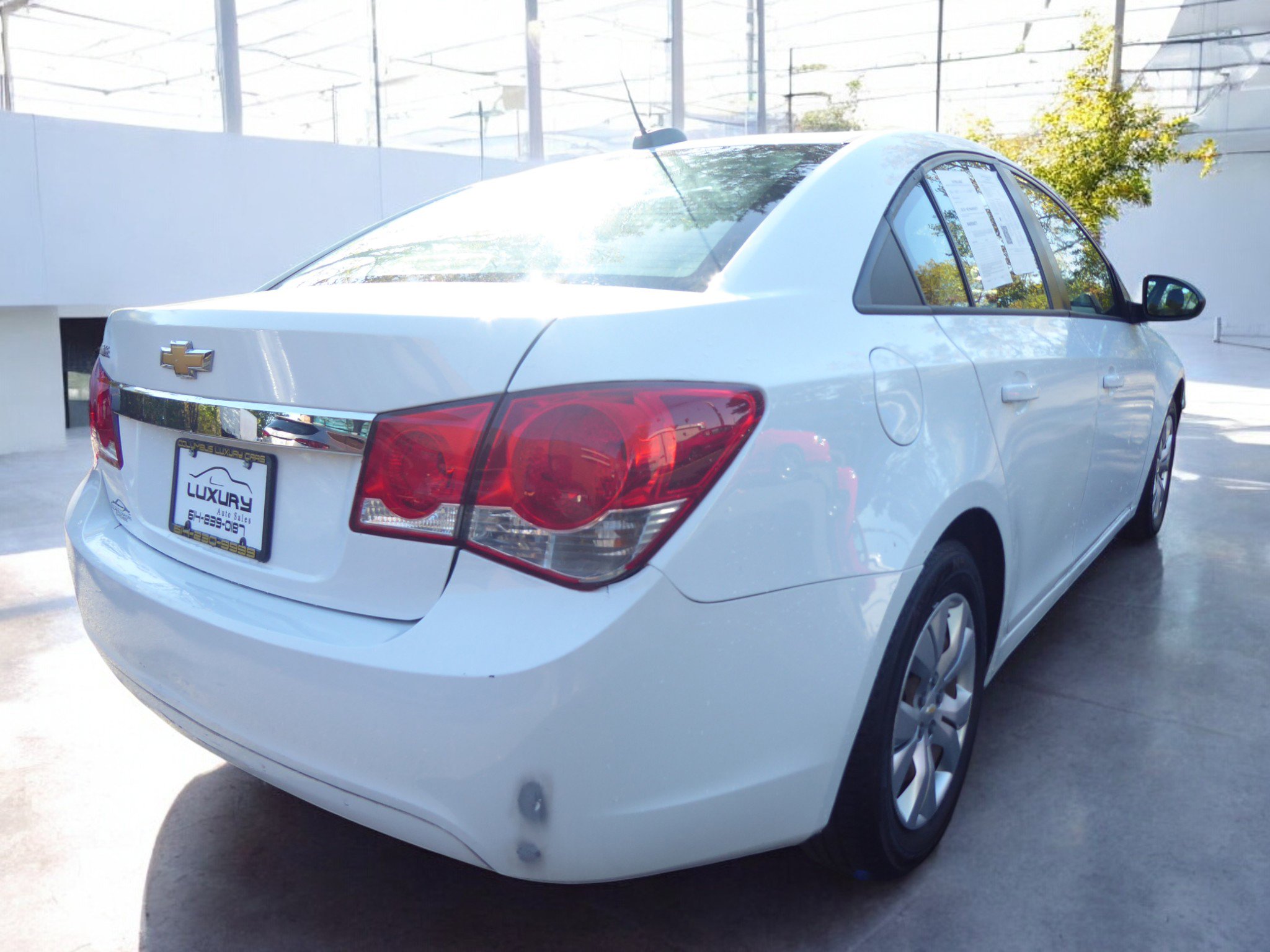 Used 2016 Chevrolet Cruze LS image 10