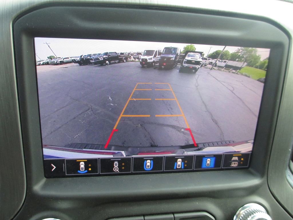 Used 2022 GMC Sierra 2500 Denali w/ Denali Ultimate Package AWD/4WD image 18