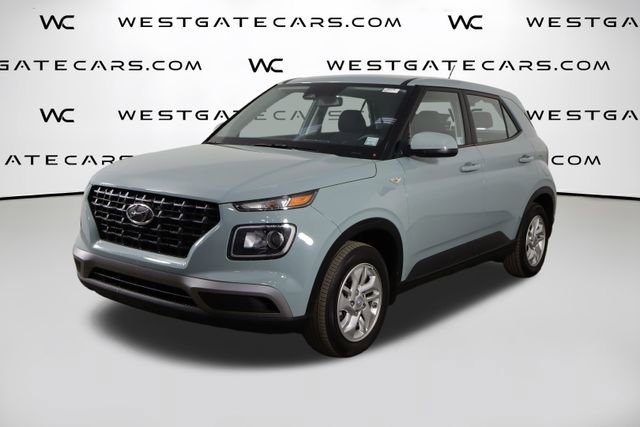 Used 2025 Hyundai Venue SE