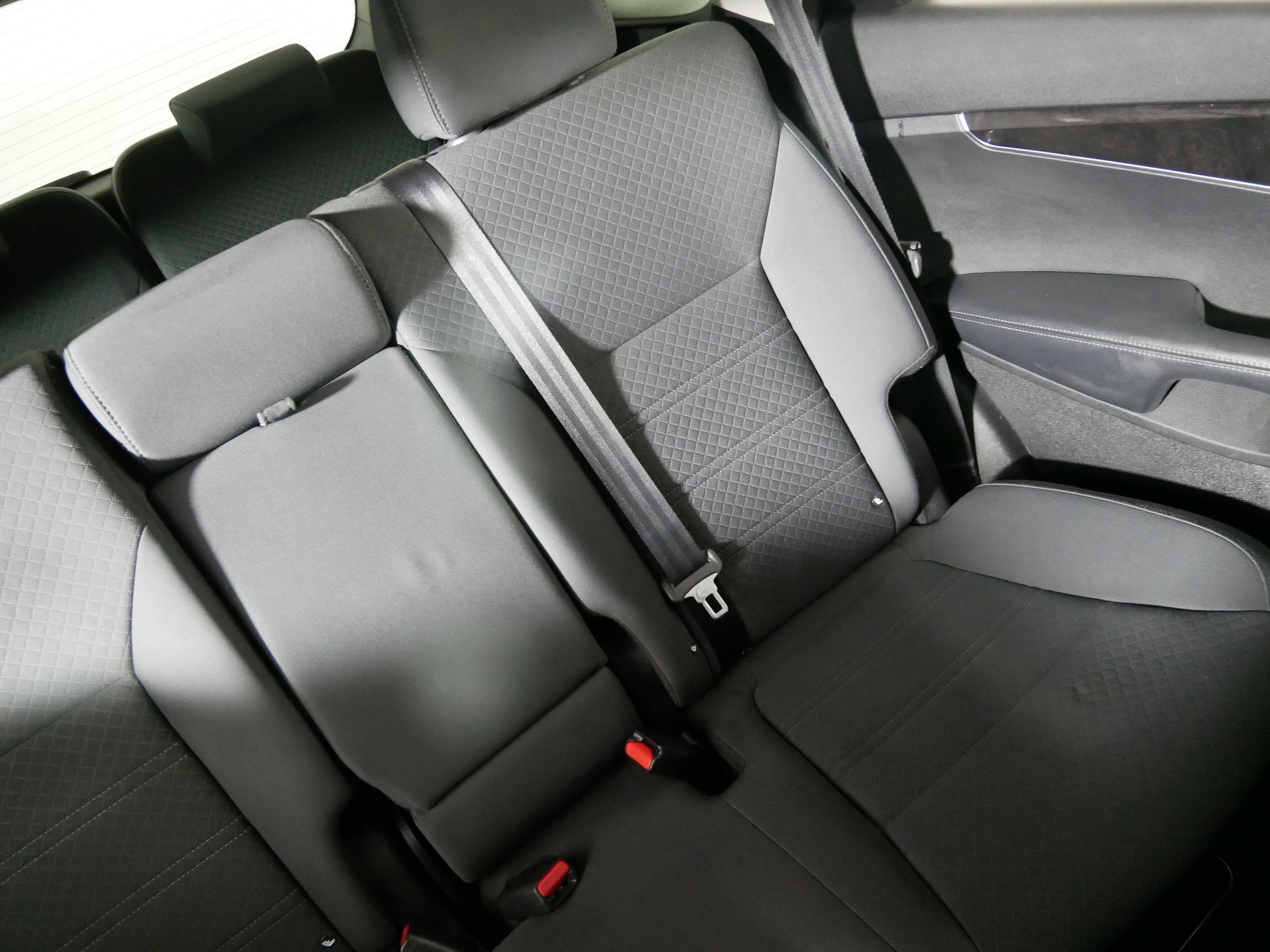 Used 2017 Kia Sorento LX w/ LX V6 Convenience Package image 14