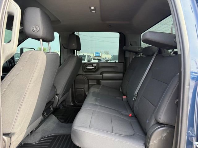 Used 2021 Chevrolet Silverado 2500 Custom w/ Custom Value Package image 10