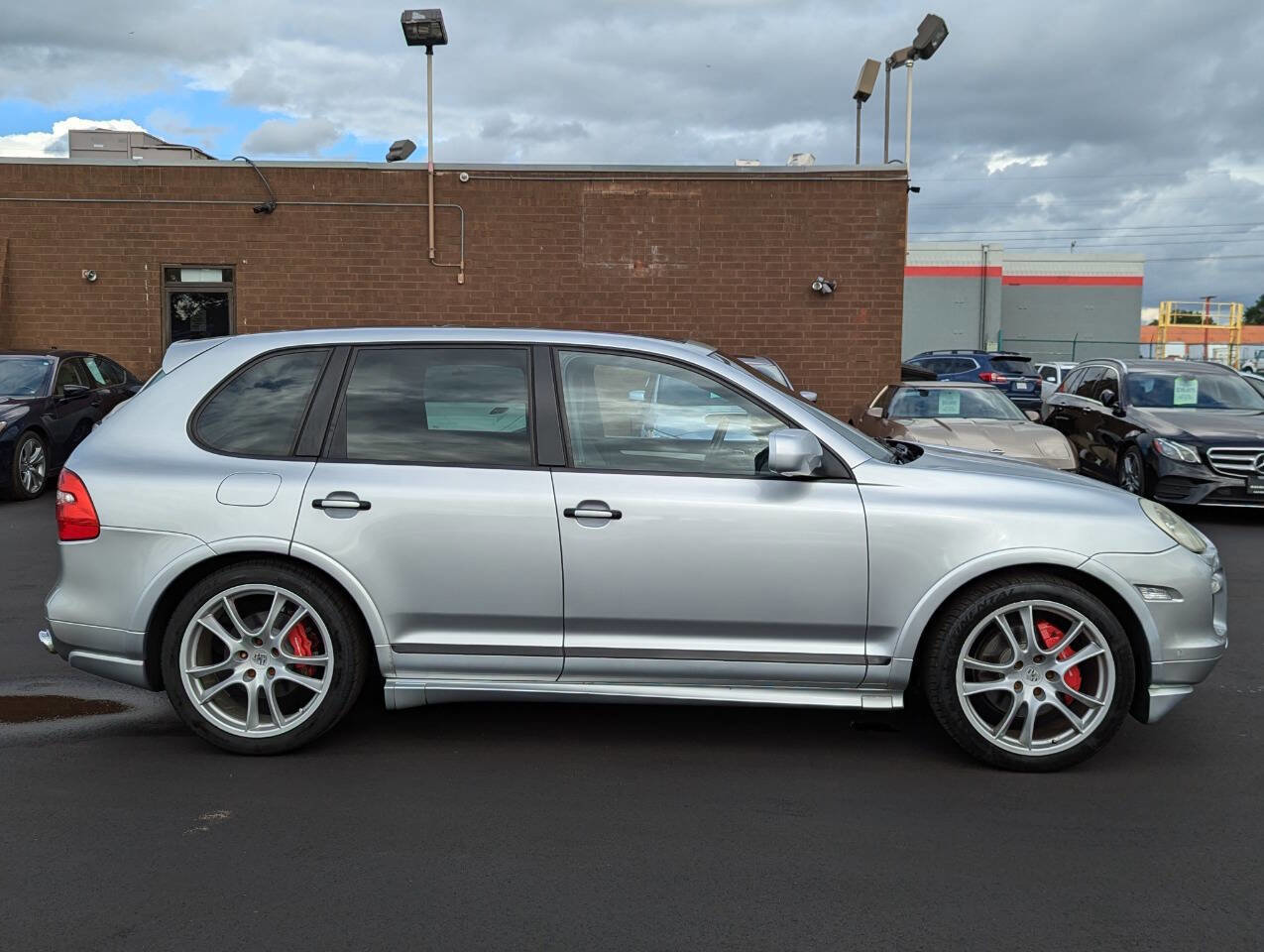 Used 2009 Porsche Cayenne GTS AWD/4WD image 10