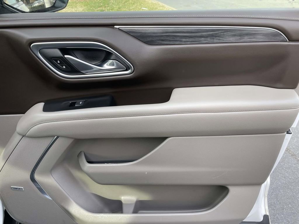 Used 2021 GMC Yukon SLT image 46