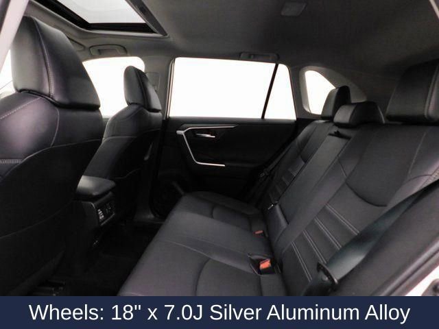 Used 2022 Toyota RAV4 Limited image 33