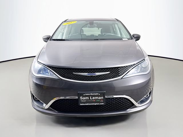 Used 2017 Chrysler Pacifica Touring Plus w/ Tire & Wheel Group image 2