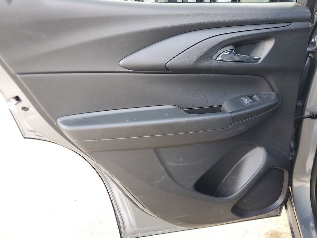 Used 2023 Chevrolet TrailBlazer ACTIV image 13