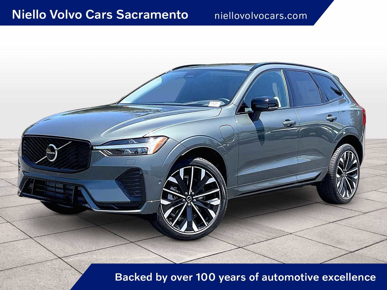 New 2026 Volvo XC60 T8 Ultra w/ Climate Package AWD/4WD image 1