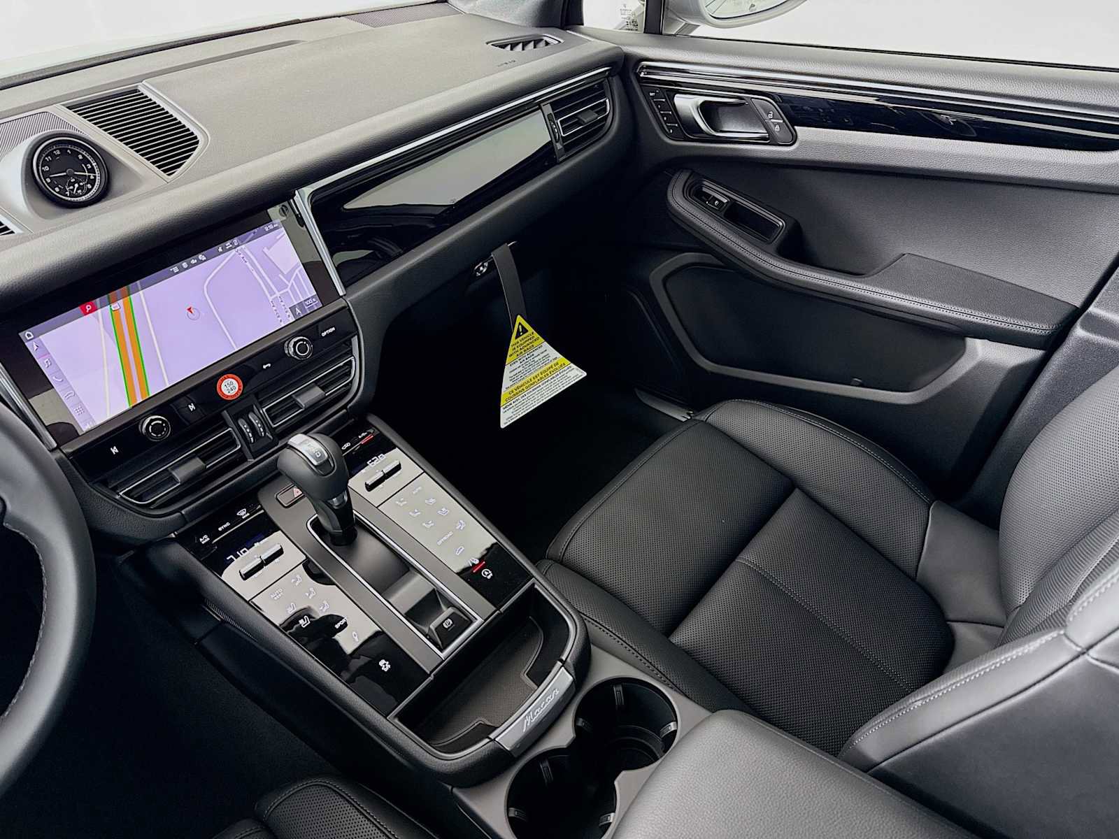 New 2026 Porsche Macan S image 25