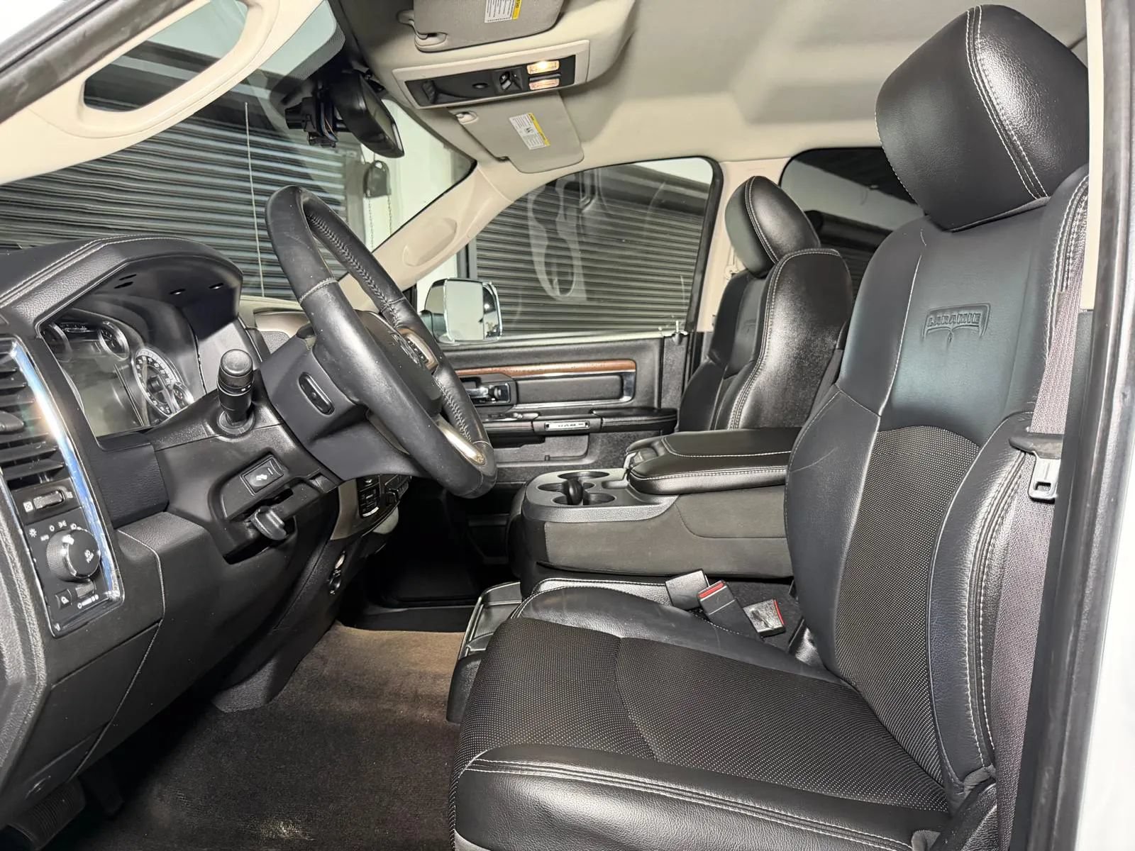 Used 2014 RAM 1500 Laramie w/ Convenience Group AWD/4WD image 26