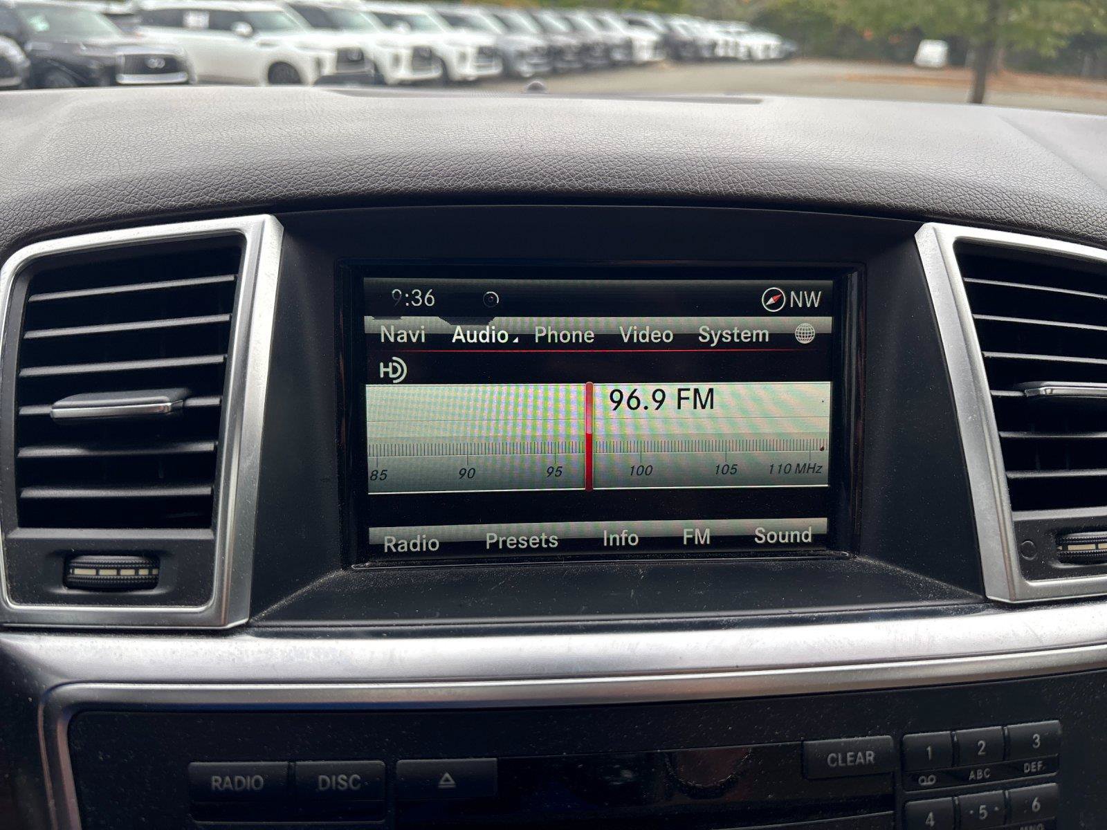 Used 2015 Mercedes-Benz ML 350 2WD image 22