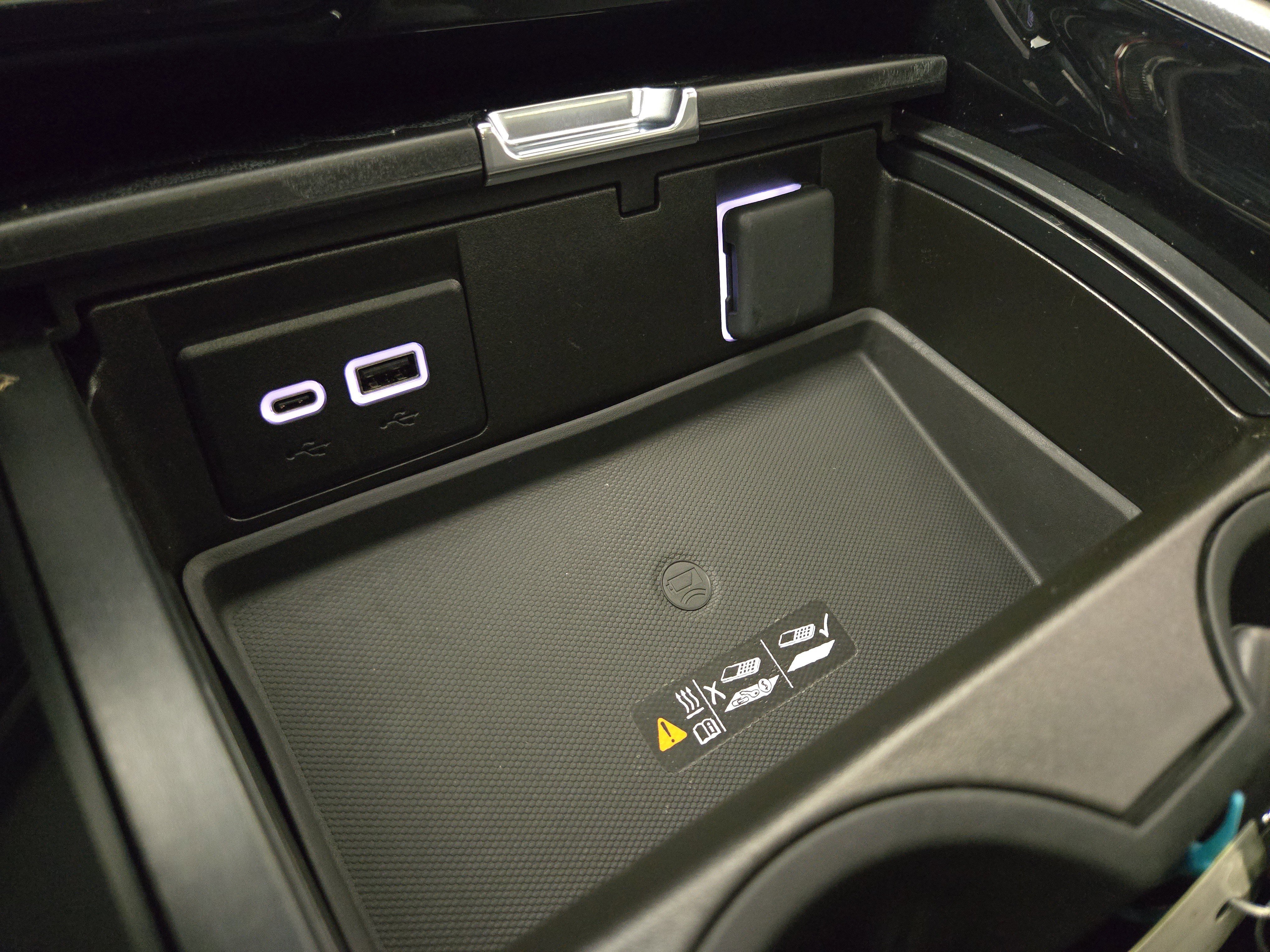 Used 2024 GMC Yukon Denali image 28