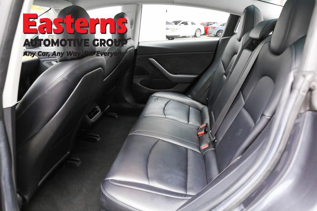 Used 2018 Tesla Model 3 Long Range image 19