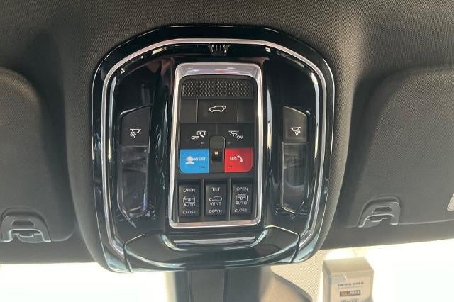 Used 2024 Jeep Grand Wagoneer L 4WD image 41
