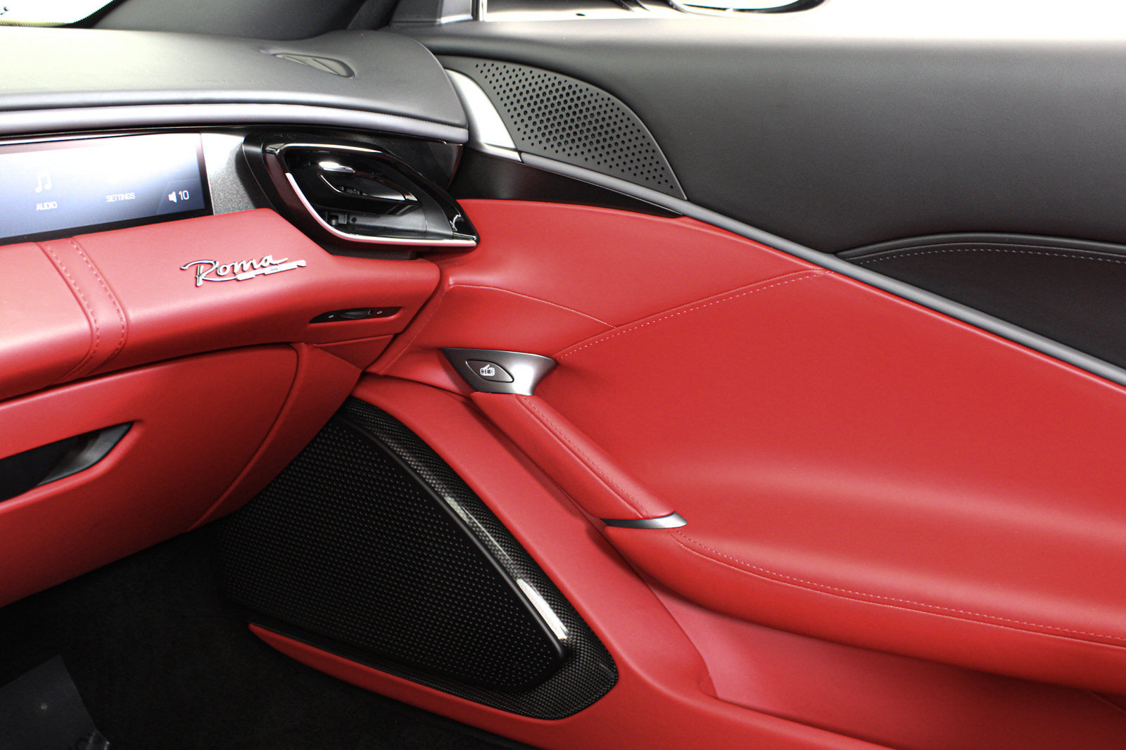 Certified 2024 Ferrari Roma Spider RWD image 49