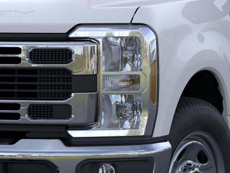 New 2026 Ford F350 XL w/ XL Chrome Package image 18
