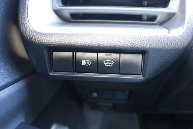 Used 2025 Toyota Prius LE image 22