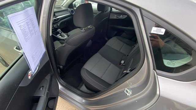 Used 2023 Kia Forte LXS image 20