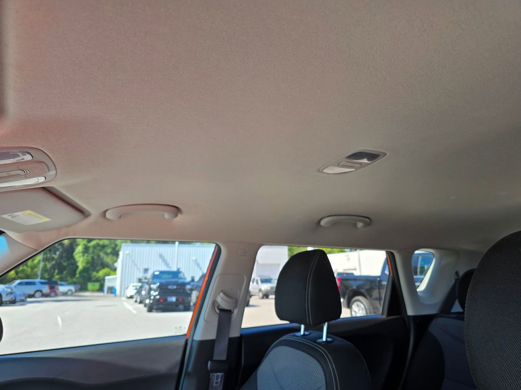 Used 2019 Kia Soul + FWD image 21