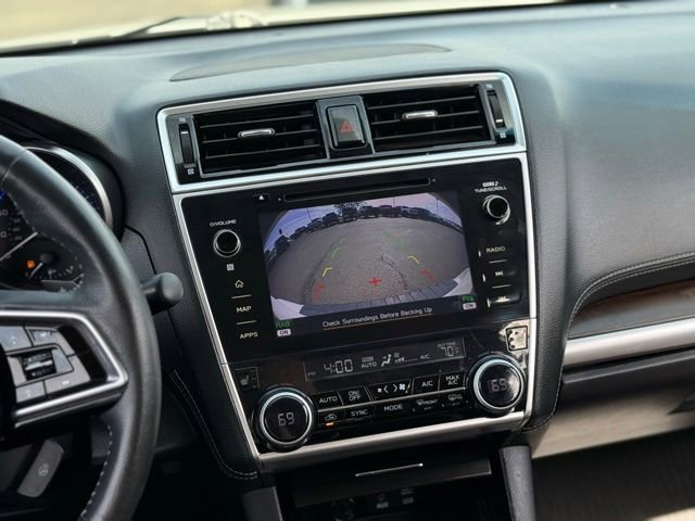 Used 2018 Subaru Outback 3.6R Touring AWD/4WD image 4