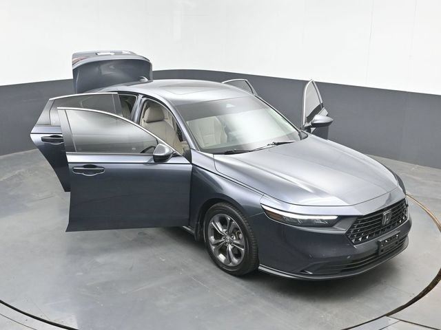 Used 2023 Honda Accord EX image 48