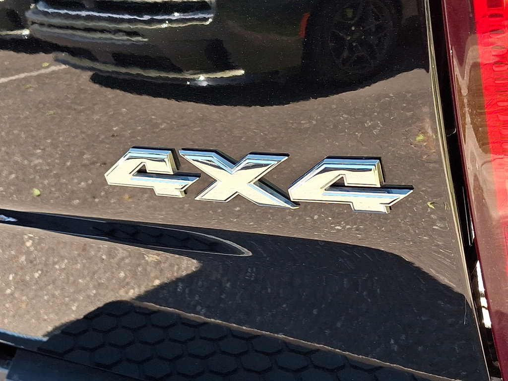 Certified 2024 RAM 1500 Classic SLT AWD/4WD image 13