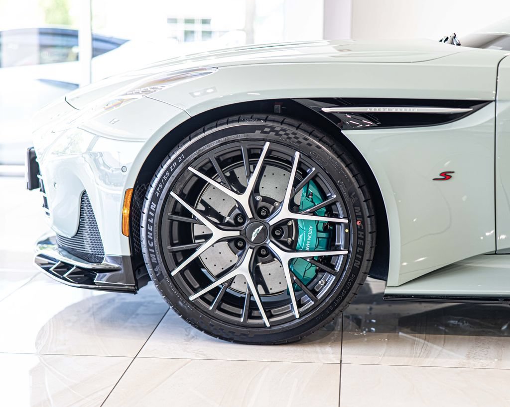 New 2026 Aston Martin DB12 Convertible RWD image 8