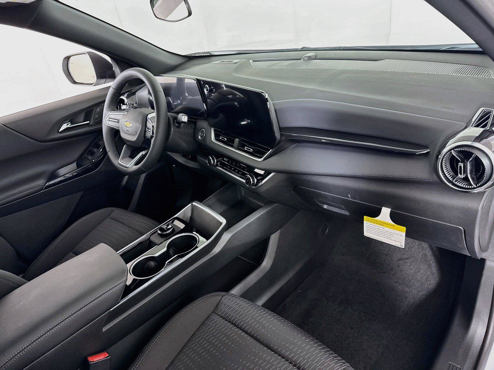 New 2027 Chevrolet Equinox LT AWD/4WD image 21
