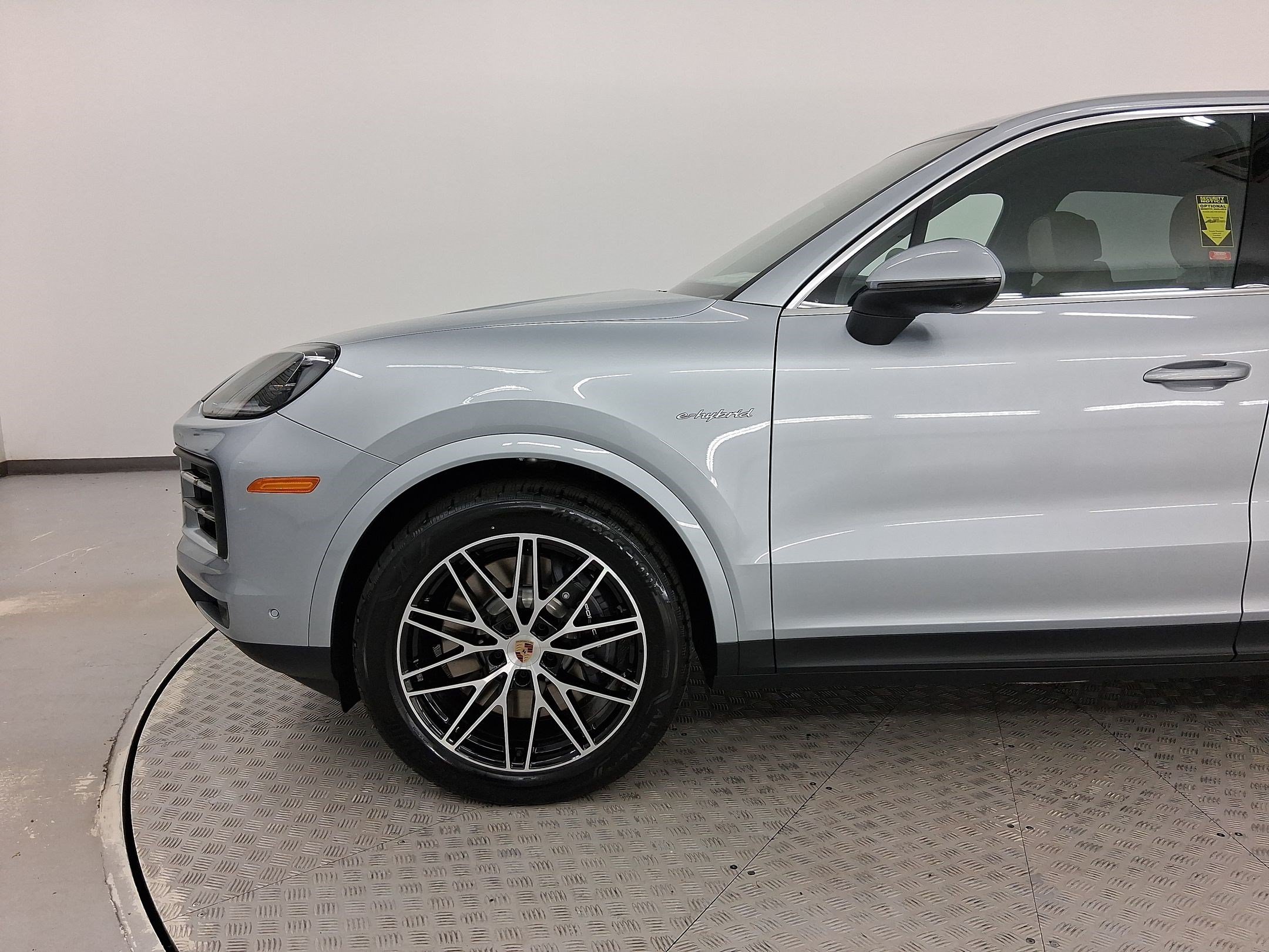 Used 2026 Porsche Cayenne E-Hybrid AWD/4WD image 11