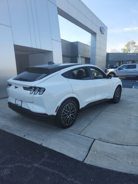 New 2025 Ford Mustang Mach-E Premium image 8