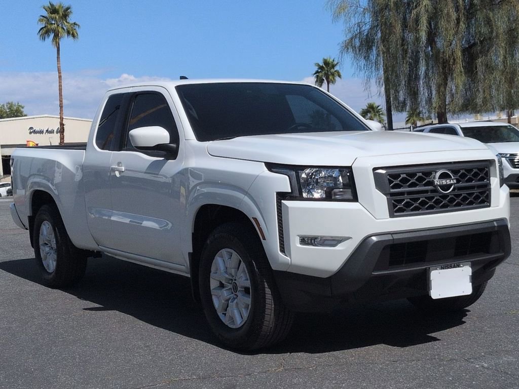 Used 2024 Nissan Frontier SV w/ SV Convenience Package image 6